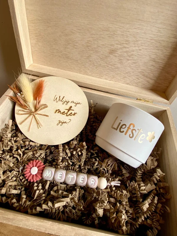 Houten Cadeaubox – “Wil jij mijn meter zijn?” (TERRACOTTA)