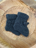 Gehaakte babysokjes met strikje - Donker blauw