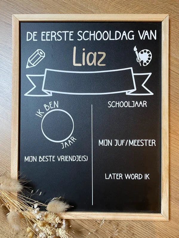 Eerste schooldag krijtbord