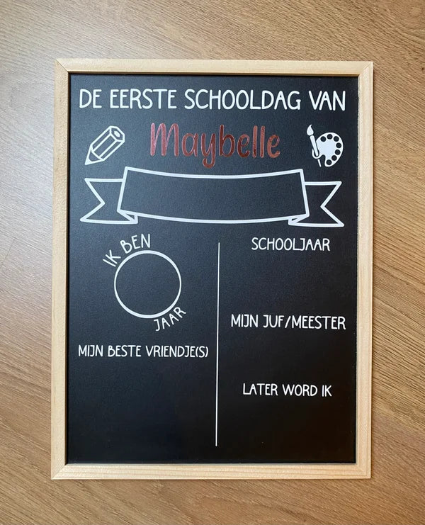 Eerste schooldag krijtbord